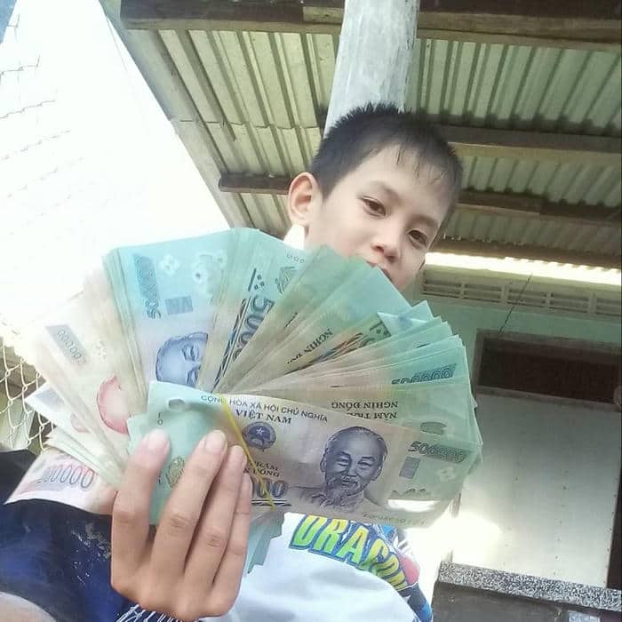 Tải ngay 90+ ảnh meme tiền cực kỳ hài hước, dí dỏm 35 Tiền đây meme
