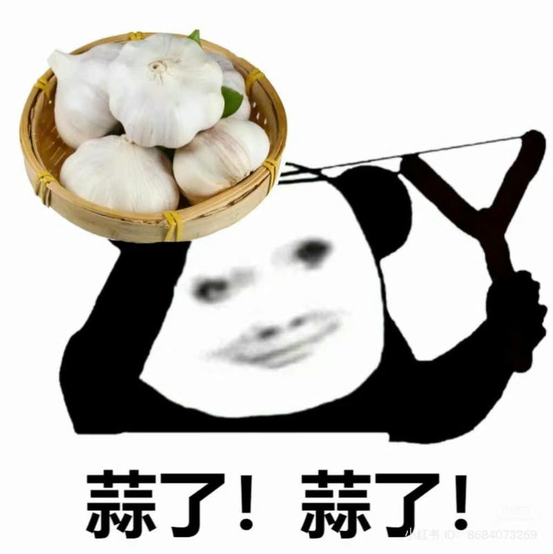 meme gấu trúc ném tỏi
